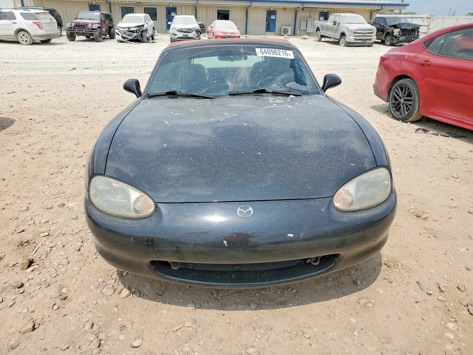 64098216 :رقم المزاد ، JM1NB3536X0115622 vin ، 1999 Mazda Mx-5 Miata مزاد بيع