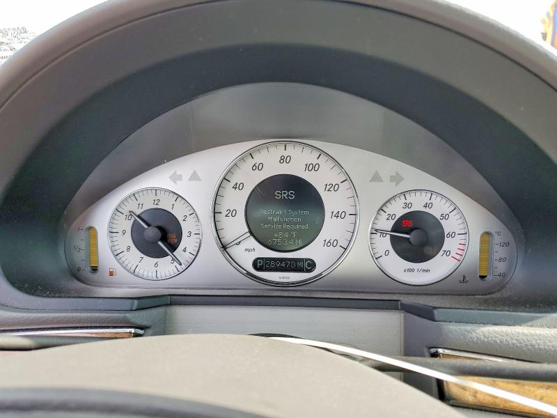 2009 Mercedes-benz E მანქანა იყიდება აუქციონზე, vin: WDBUF56X99B417313, აუქციონის ნომერი: 63096676