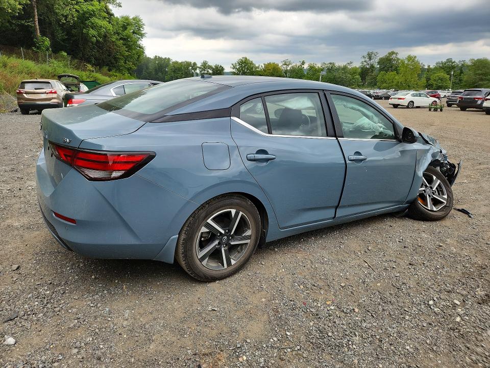 Продажа на аукционе авто 2024 Nissan Sentra, vin: 3N1AB8CV2RY231623, номер лота: 66401746