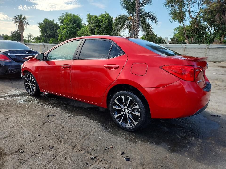 2018 Toyota Corolla მანქანა იყიდება აუქციონზე, vin: 5YFBURHE3JP803720, აუქციონის ნომერი: 63836886