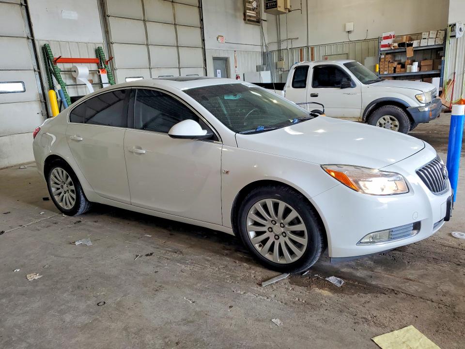 64576666 :رقم المزاد ، W04GS5EC5B1009356 vin ، 2011 Buick Regal مزاد بيع