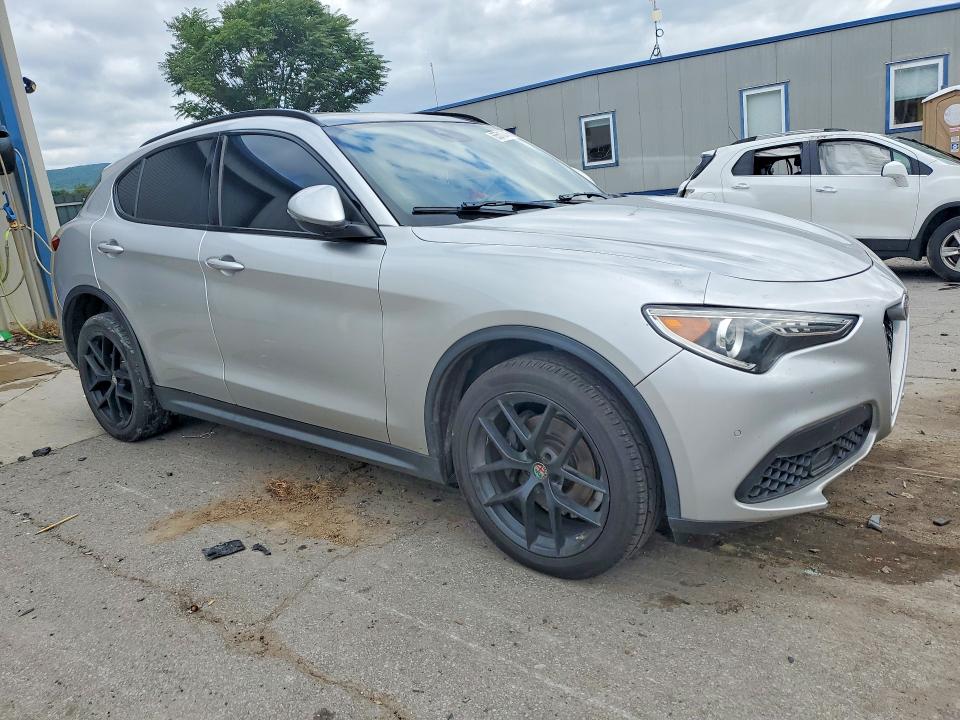 Продаж на аукціоні авто 2018 Alfa Romeo Stelvio, vin: ZASFAKNN2J7B87961, номер лоту: 65510046
