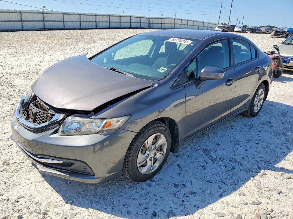 65179046 :رقم المزاد ، 2HGFB2F54FH566686 vin ، 2015 Honda Civic مزاد بيع