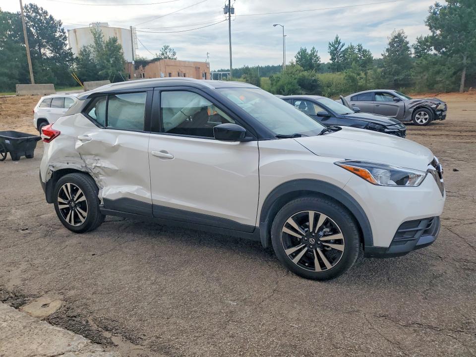 2020 Nissan Kicks მანქანა იყიდება აუქციონზე, vin: 3N1CP5CV0LL580034, აუქციონის ნომერი: 66523706