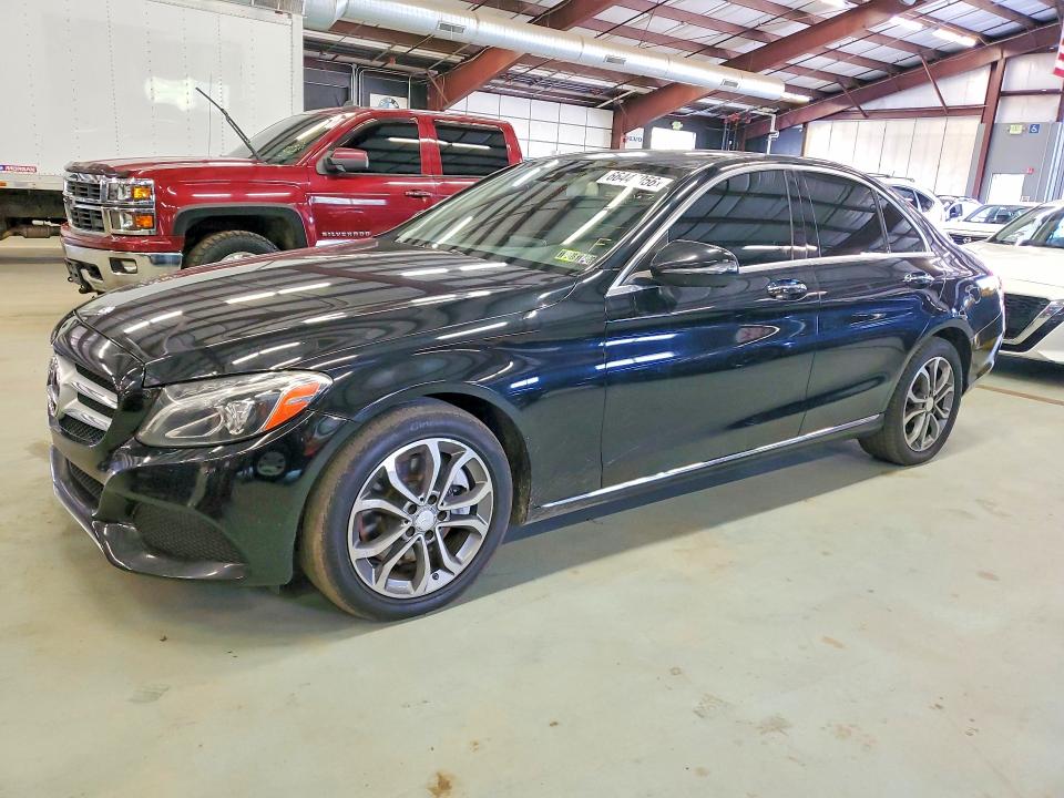 66446056 :رقم المزاد ، 55SWF4KB6GU144404 vin ، 2016 Mercedes-benz C مزاد بيع