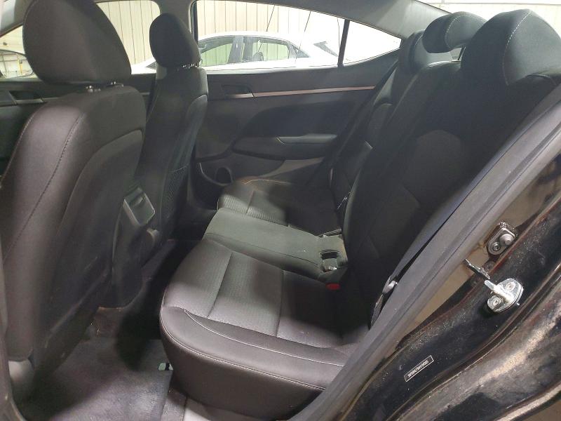 Продажа на аукционе авто 2017 Hyundai Elantra, vin: 5NPD84LF9HH194995, номер лота: 64099636