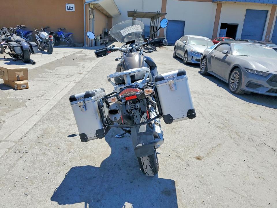 2011 Bmw R1200 მანქანა იყიდება აუქციონზე, vin: WB1046001BZX51854, აუქციონის ნომერი: 63771376