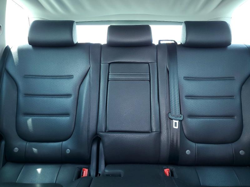 Aukcja sprzedaży 2011 Volkswagen Touareg, vin: WVGFF9BP7BD000964, numer aukcji: 64151366