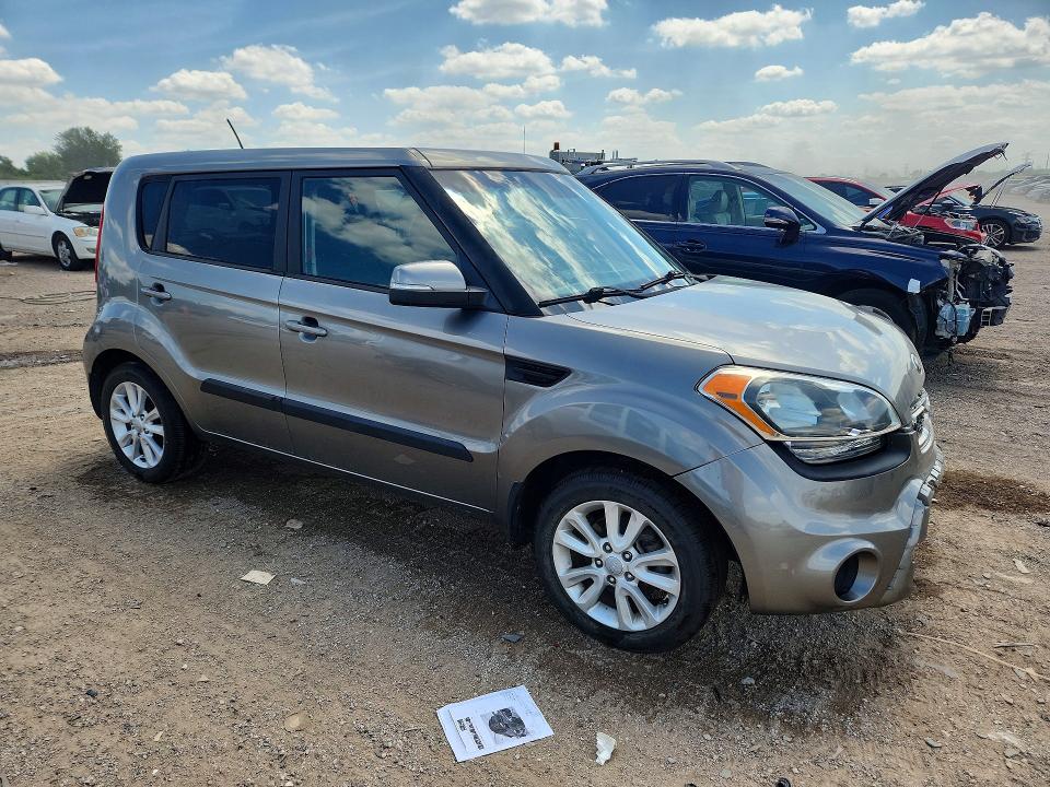 65676146 :رقم المزاد ، KNDJT2A63D7525383 vin ، 2013 Kia Soul مزاد بيع
