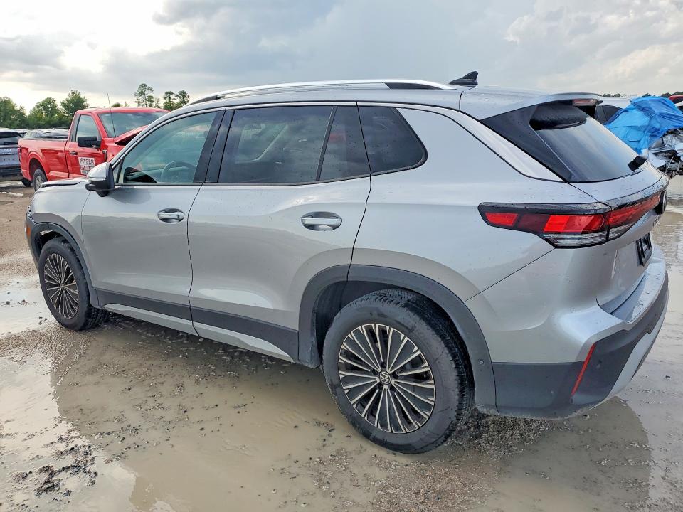 Продажа на аукционе авто 2026 Volkswagen Tiguan, vin: 3VVCR7RM0TM017028, номер лота: 63577206