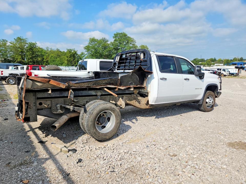 65500176 :رقم المزاد ، 1GB4WREY3NF344952 vin ، 2022 Chevrolet Silverado مزاد بيع