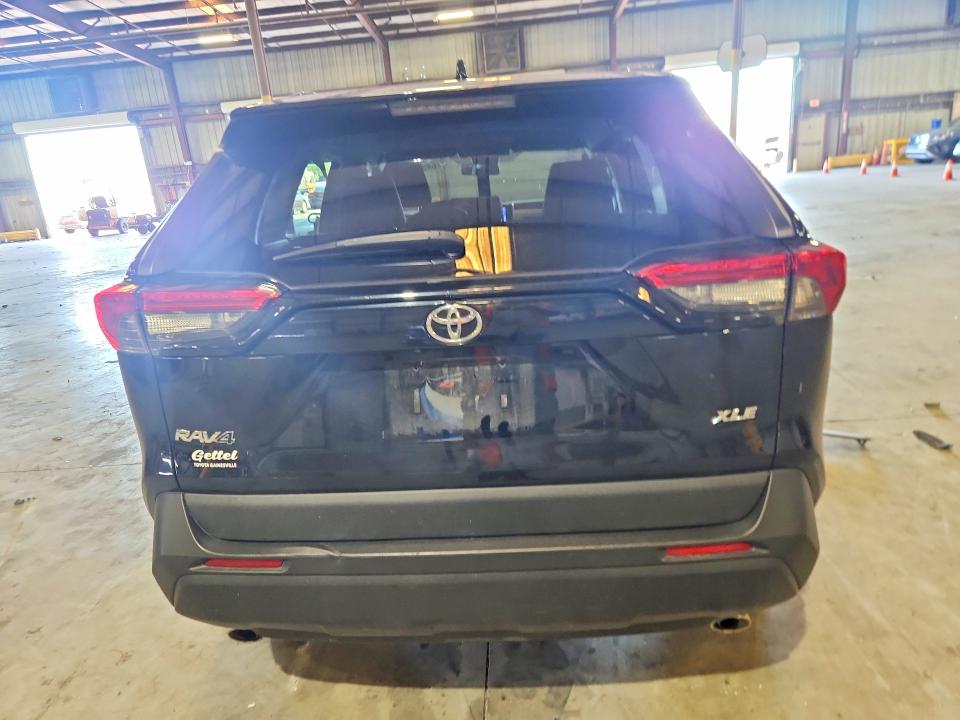 64587416 :رقم المزاد ، 2T3W1RFVXPW285388 vin ، 2023 Toyota Rav4 مزاد بيع