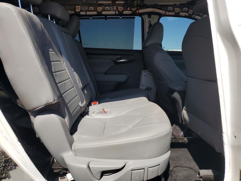 Продаж на аукціоні авто 2026 Toyota Highlander Hybrid, vin: 5TDKBRCH6TS699452, номер лоту: 63411396