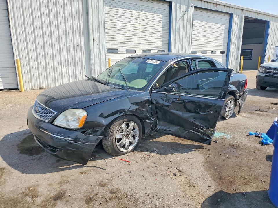 66134396 :رقم المزاد ، 1FAHP24147G145014 vin ، 2007 Ford Five Hundred مزاد بيع