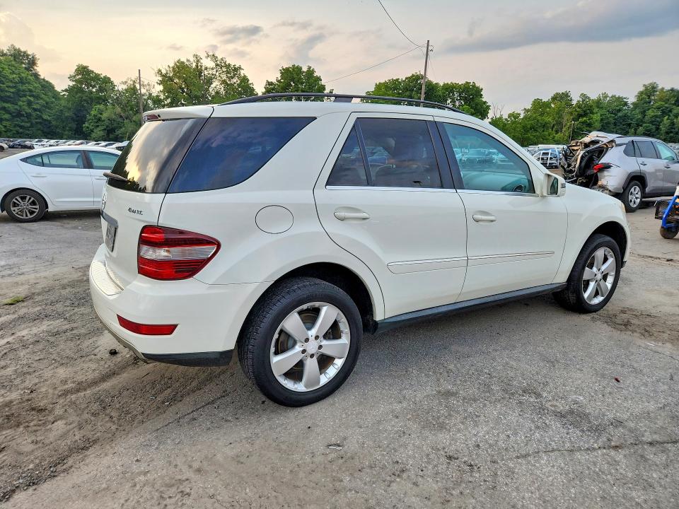2011 Mercedes-benz Ml მანქანა იყიდება აუქციონზე, vin: 4JGBB8GB2BA706730, აუქციონის ნომერი: 64739766