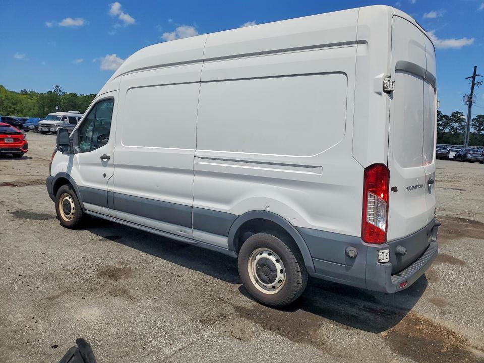 2017 Ford Transit მანქანა იყიდება აუქციონზე, vin: 1FTYR2XM8HKA58323, აუქციონის ნომერი: 64821946