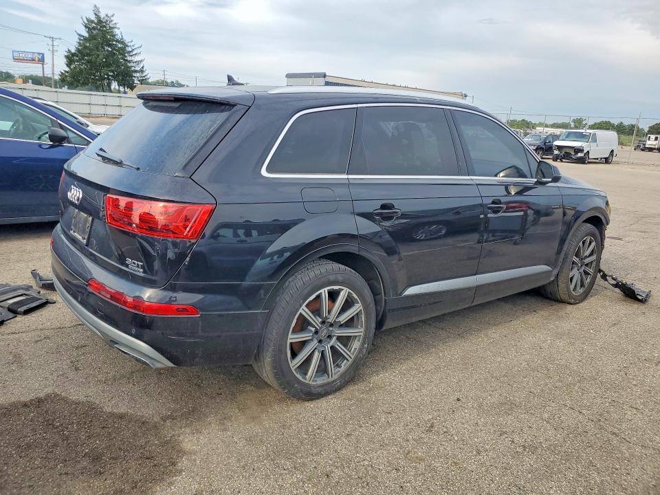Aukcja sprzedaży 2017 Audi Q7, vin: WA1LAAF71HD031941, numer aukcji: 65922086