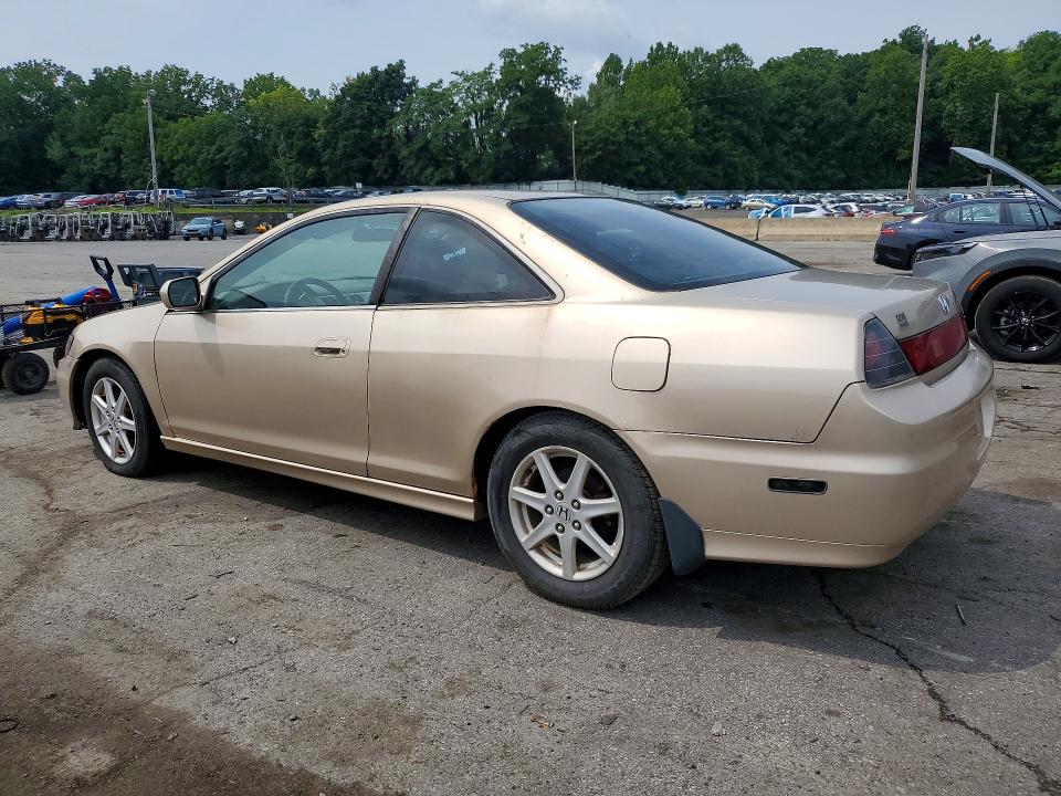 64701256 :رقم المزاد ، 1HGCG22551A018276 vin ، 2001 Honda Accord مزاد بيع