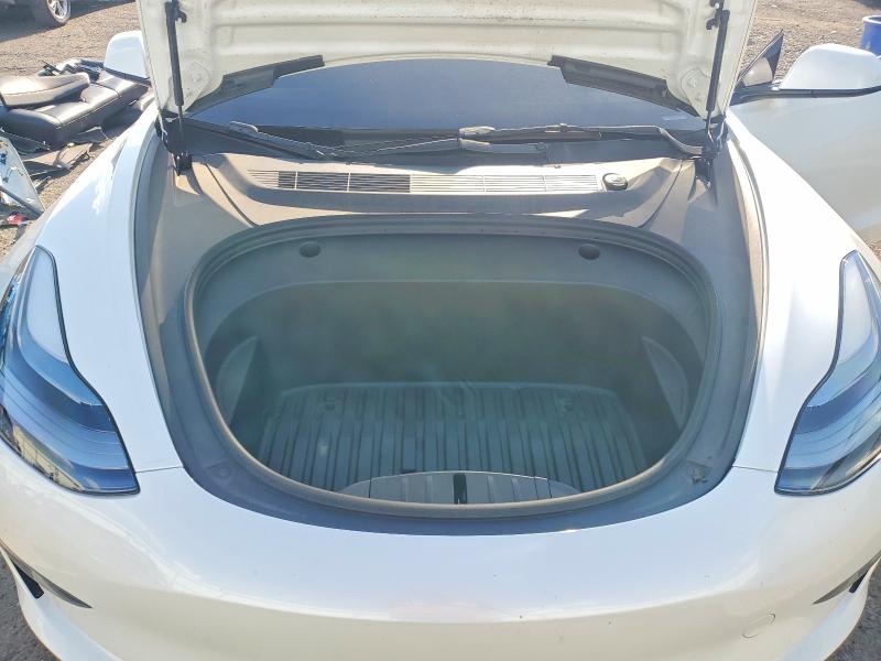 2022 Tesla Model 3 მანქანა იყიდება აუქციონზე, vin: 5YJ3E1EA9NF238704, აუქციონის ნომერი: 64091066