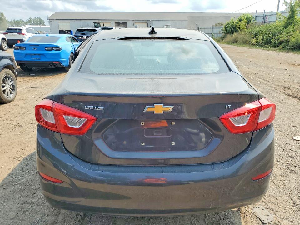 2017 Chevrolet Cruze მანქანა იყიდება აუქციონზე, vin: 1G1BE5SM9H7253577, აუქციონის ნომერი: 65128986