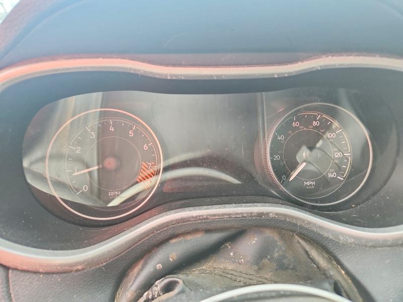 67131766 :رقم المزاد ، 1C4PJLDS5EW256146 vin ، 2014 Jeep Cherokee مزاد بيع