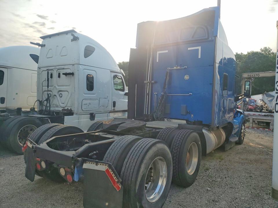 60614776 :رقم المزاد ، 1XPBDP9X9JD489528 vin ، 2018 Peterbilt 589 مزاد بيع