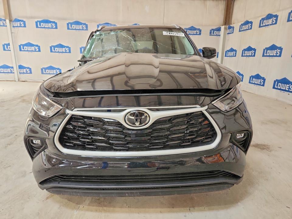 Продажа на аукционе авто 2026 Toyota Highlander, vin: 5TDKDRBH1TS611158, номер лота: 64129536