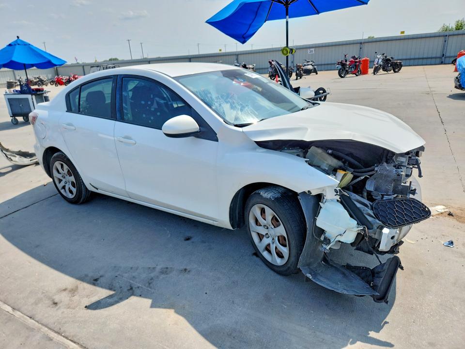 63888736 :رقم المزاد ، JM1BL1U77D1721140 vin ، 2013 Mazda 3 مزاد بيع