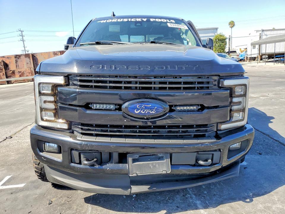 65668576 :رقم المزاد ، 1FT8W3BT0KEF49598 vin ، 2019 Ford F350 مزاد بيع