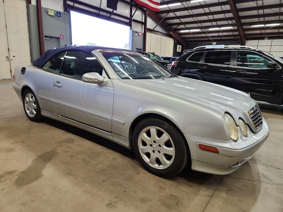 Продаж на аукціоні авто 2002 Mercedes-benz Clk, vin: WDBLK65G02T119831, номер лоту: 64968156