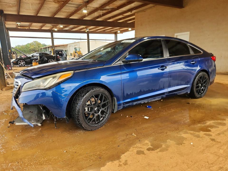 2015 Hyundai Sonata მანქანა იყიდება აუქციონზე, vin: 5NPE24AF8FH183847, აუქციონის ნომერი: 64623086