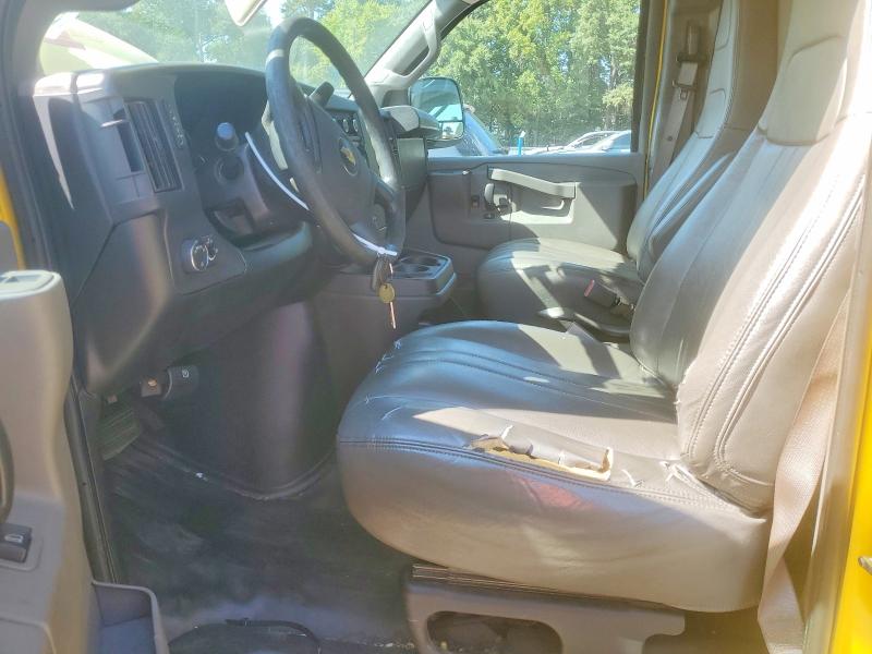 66096556 :رقم المزاد ، 1GCWGAFPXL1226884 vin ، 2020 Chevrolet Express G2500 مزاد بيع