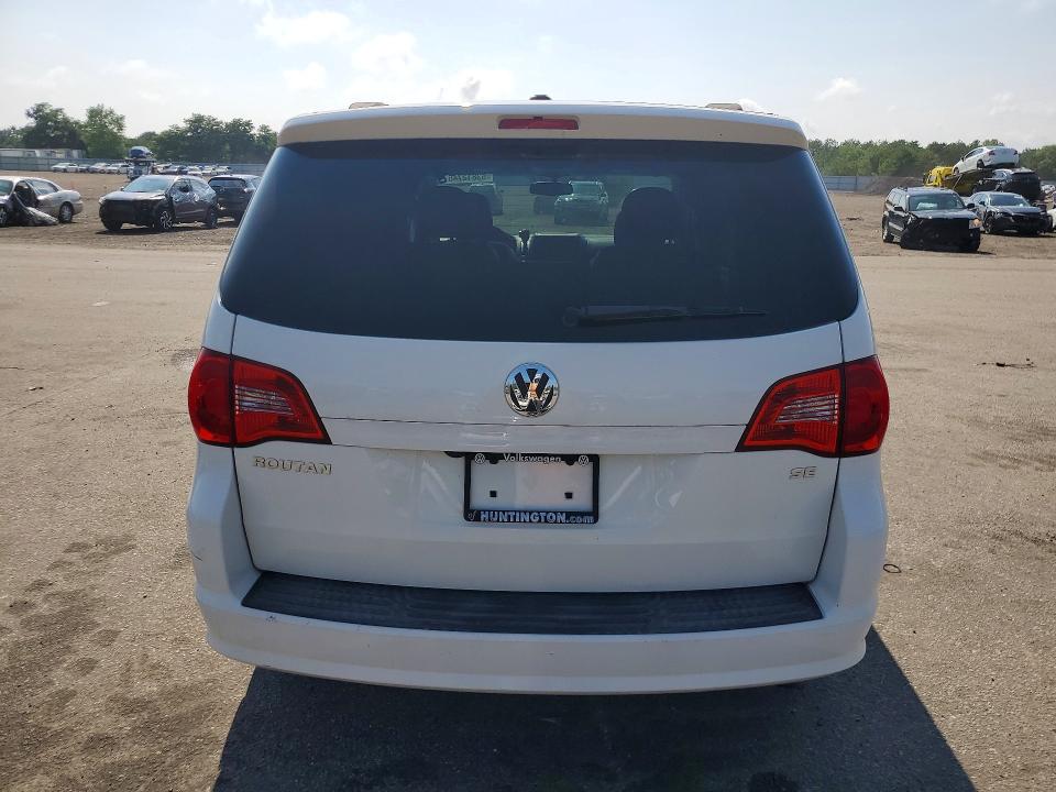 63812746 :رقم المزاد ، 2C4RVABG7CR392008 vin ، 2012 Volkswagen Routan مزاد بيع