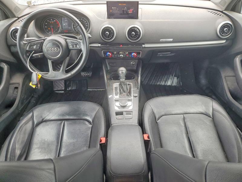 Продаж на аукціоні авто 2018 Audi A3, vin: WAUB8GFF7J1026688, номер лоту: 65346476