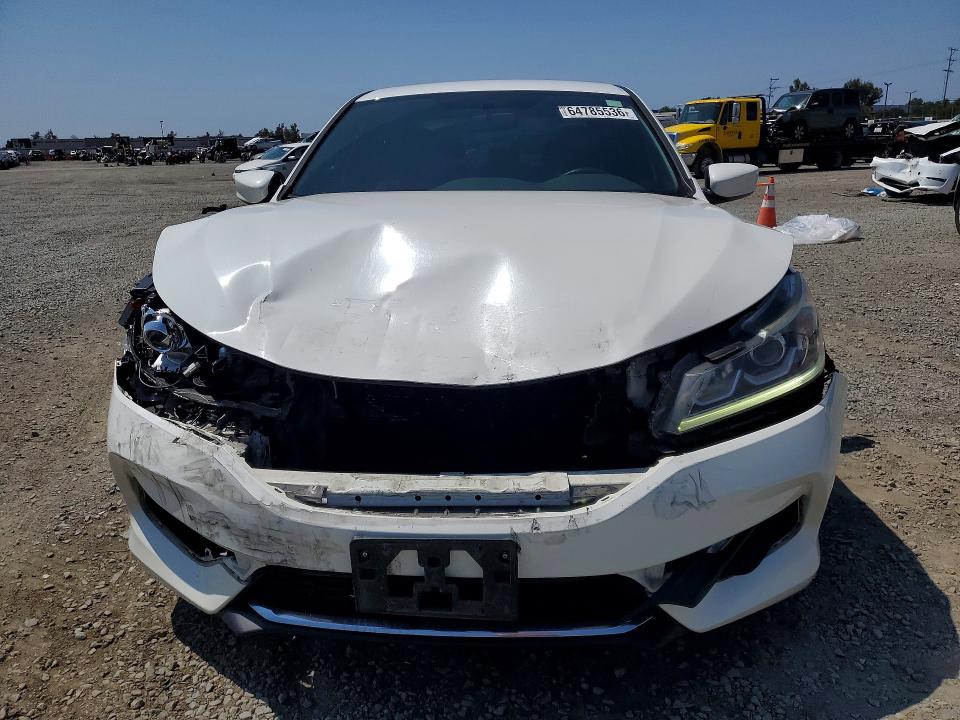Продаж на аукціоні авто 2017 Honda Accord, vin: 1HGCR2F15HA266197, номер лоту: 64785536