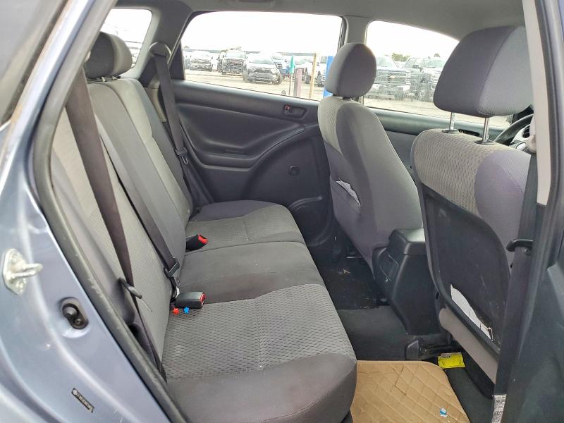 64501936 :رقم المزاد ، 2T1KR32E86C596921 vin ، 2006 Toyota Matrix مزاد بيع