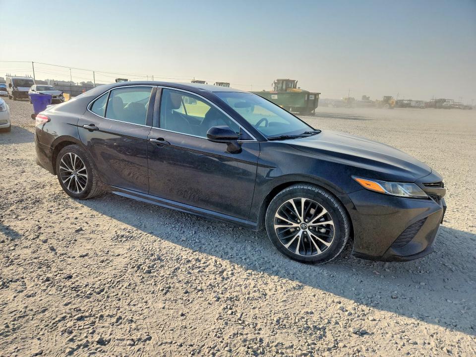 Aukcja sprzedaży 2018 Toyota Camry, vin: 4T1B11HK9JU084570, numer aukcji: 64228906