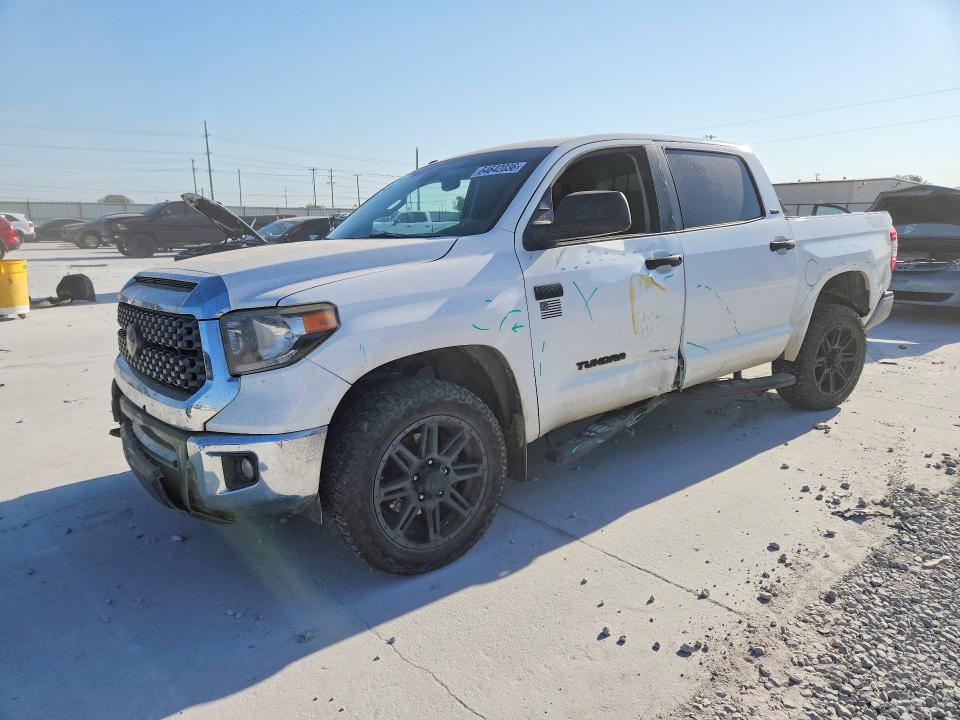 Aukcja sprzedaży 2019 Toyota Tundra, vin: 5TFDW5F10KX863033, numer aukcji: 64642036