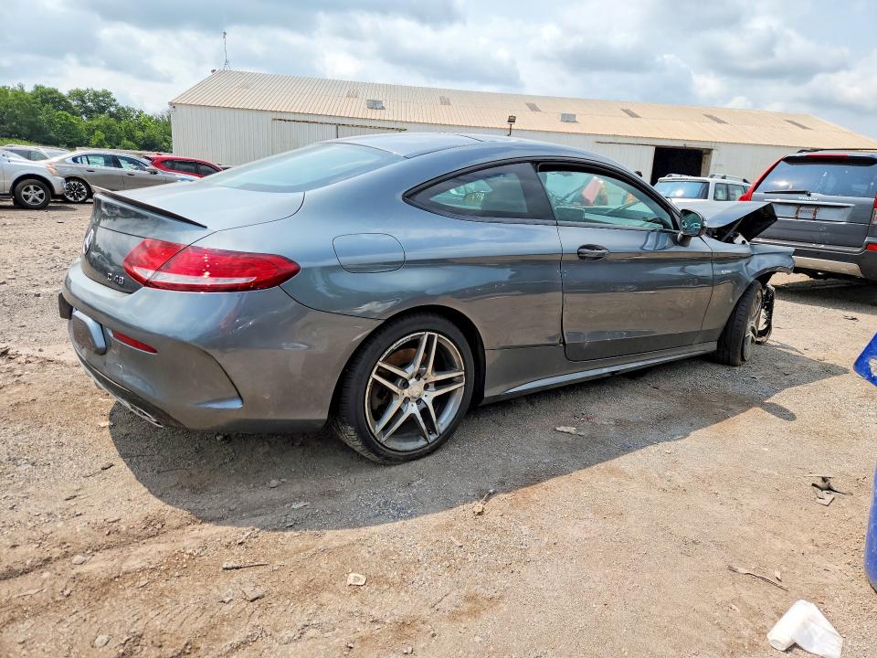 Продажа на аукционе авто 2017 Mercedes-benz C, vin: WDDWJ6EB8HF583422, номер лота: 64390596
