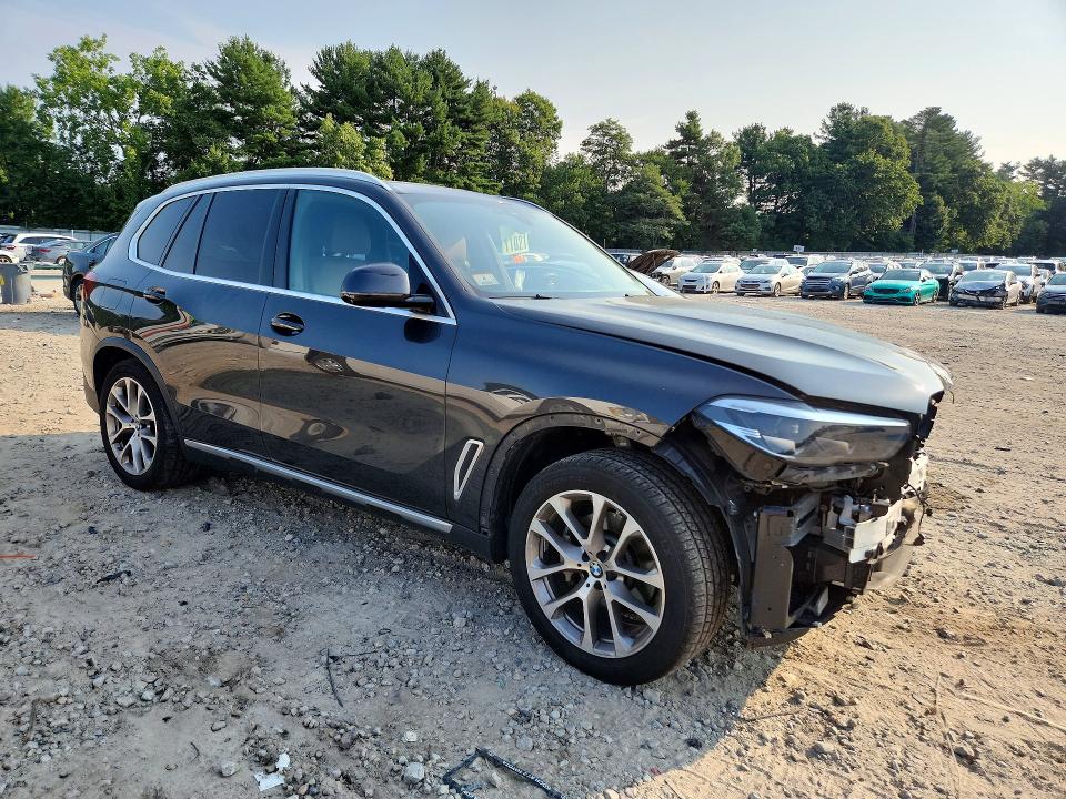 Продаж на аукціоні авто 2021 Bmw X5, vin: 5UXCR6C04M9E43336, номер лоту: 63500906