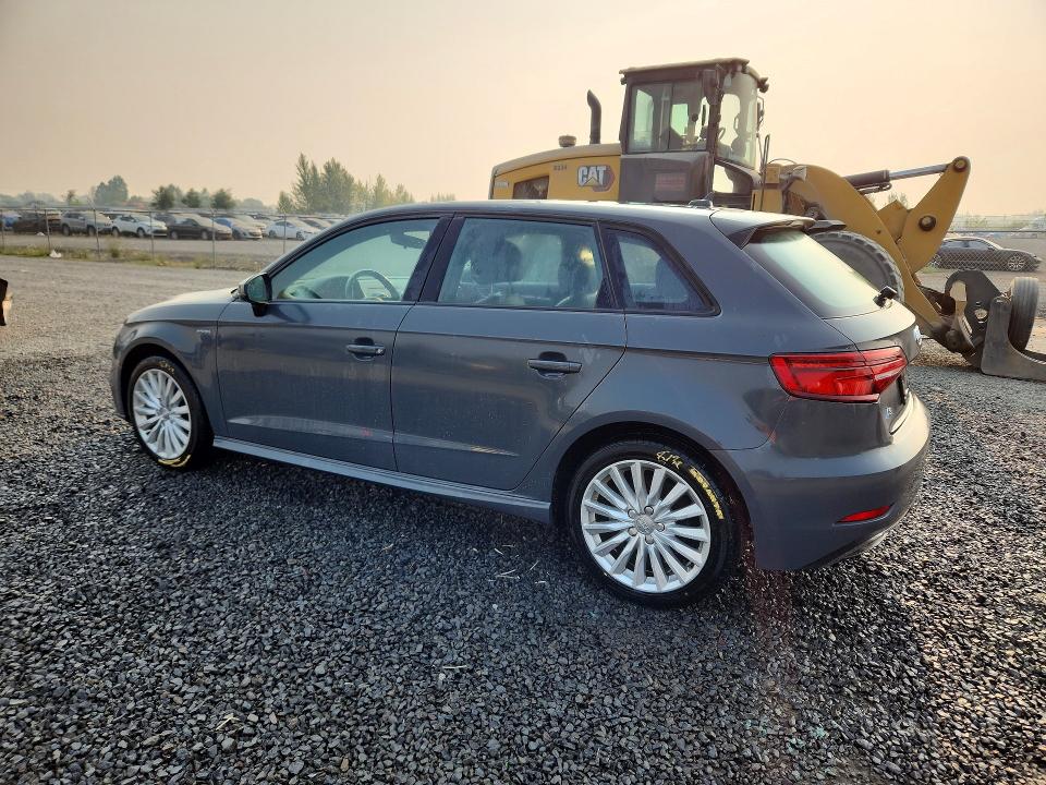 Aukcja sprzedaży 2017 Audi A3, vin: WAUUPBFF8HA042066, numer aukcji: 63240696