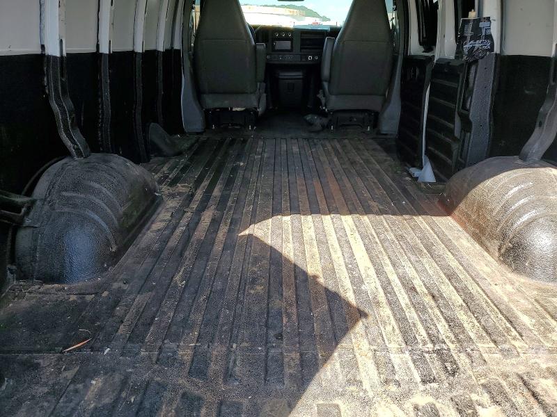 65665966 :رقم المزاد ، 1GCWGAFP1L1259563 vin ، 2020 Chevrolet Express 2500 مزاد بيع