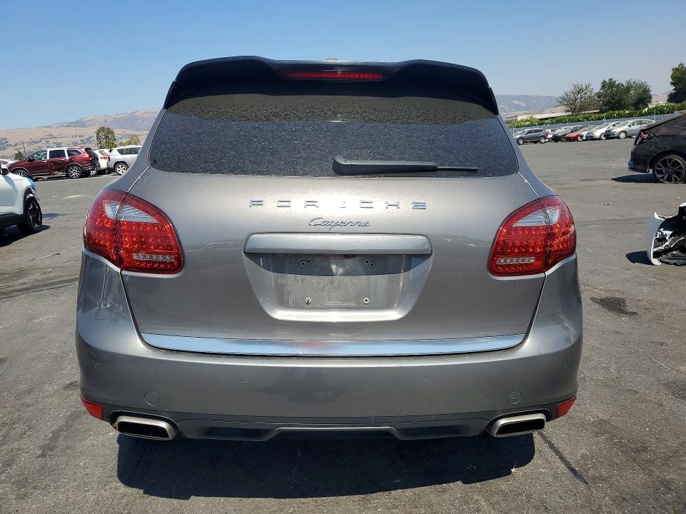 Продаж на аукціоні авто 2013 Porsche Cayenne, vin: WP1AA2A24DLA10790, номер лоту: 64805896