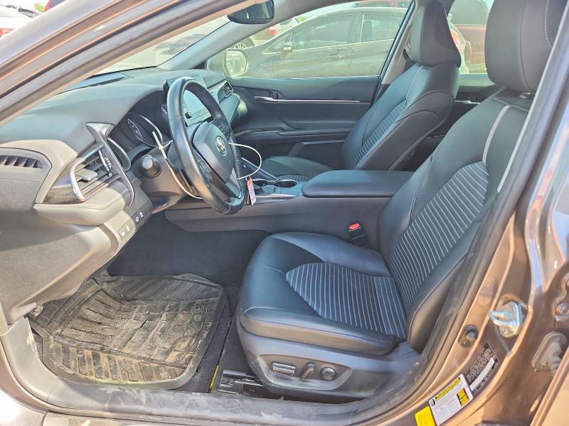 64593986 :رقم المزاد ، 4T1T11AKXPU785173 vin ، 2023 Toyota Camry مزاد بيع