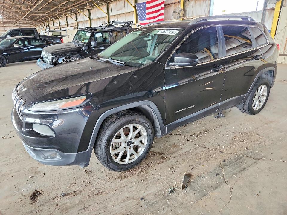 64673726 :رقم المزاد ، 1C4PJLCB5GW234393 vin ، 2016 Jeep Cherokee مزاد بيع