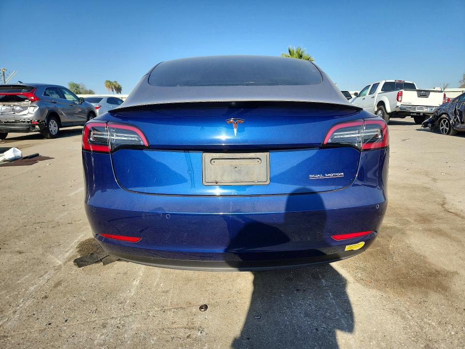 66212556 :رقم المزاد ، 5YJ3E1EC9MF077481 vin ، 2021 Tesla Model 3 مزاد بيع
