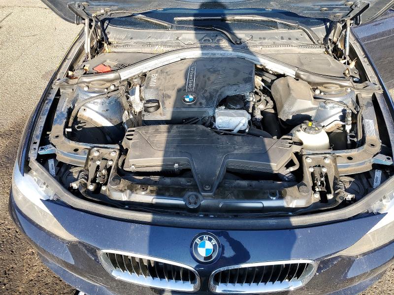 65387486 :رقم المزاد ، WBA3C3C54EP662835 vin ، 2014 Bmw 320 مزاد بيع
