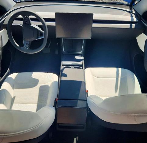 Продаж на аукціоні авто 2026 Tesla Model Y, vin: 7SAYGDEEXTF361674, номер лоту: 65391136