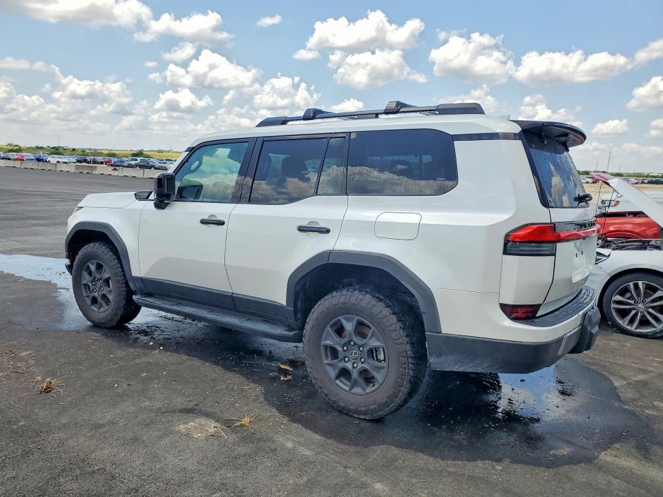 Продажа на аукционе авто 2024 Lexus Gx 550, vin: JTJTBCDX8R5030053, номер лота: 62065876