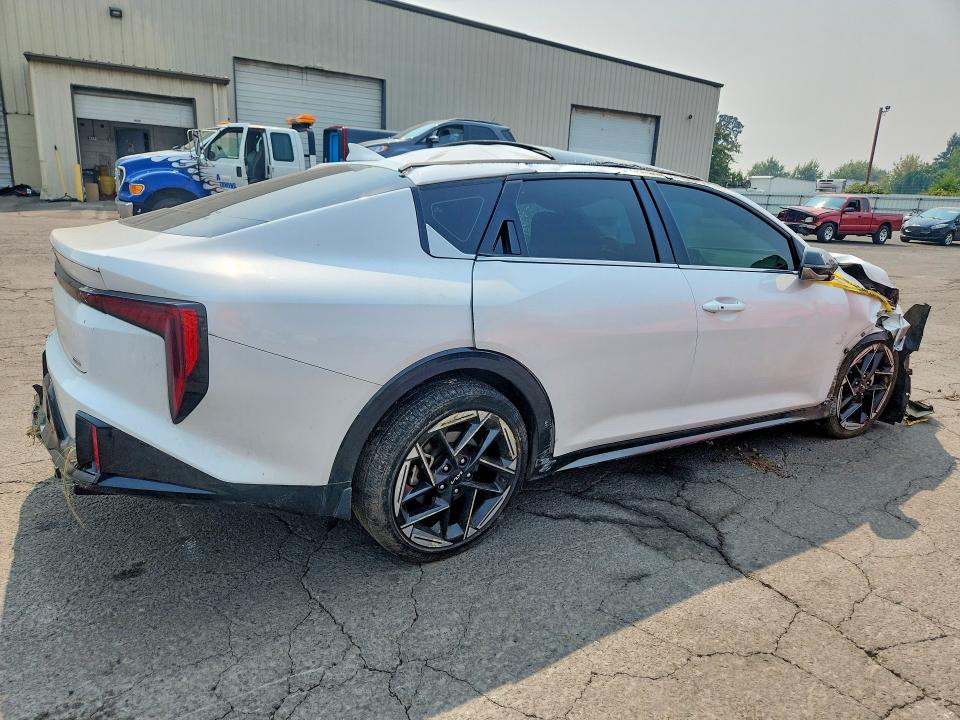 Продажа на аукционе авто 2025 Kia K4, vin: 3KPFW4DE2SE054111, номер лота: 63698756